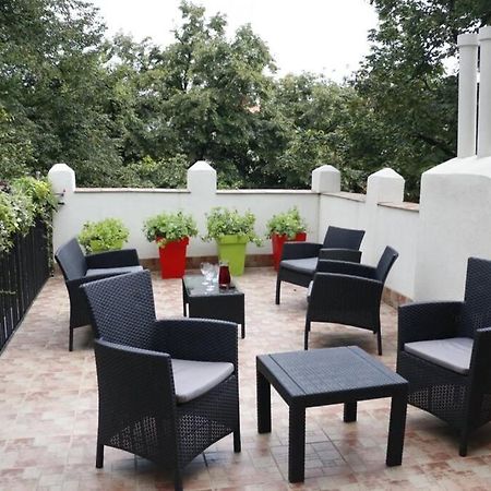 Rock - Studio With 30M2 Terrace Белград Экстерьер фото